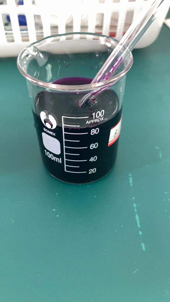 图片高锰酸钾溶液