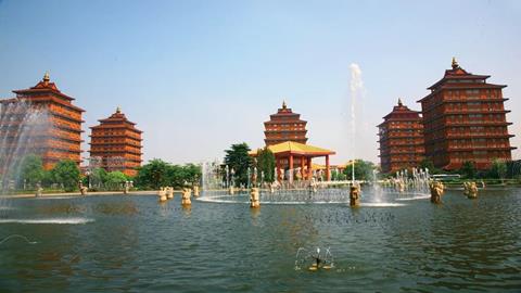 图片华西村