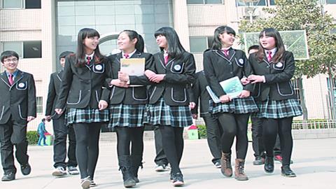 图片图片素材：我们的校服