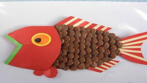 图片《发现与创造》图片：废旧材料手工艺品_鱼