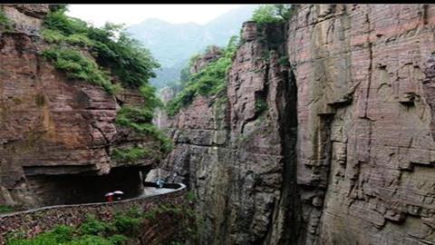 图片太行山峰