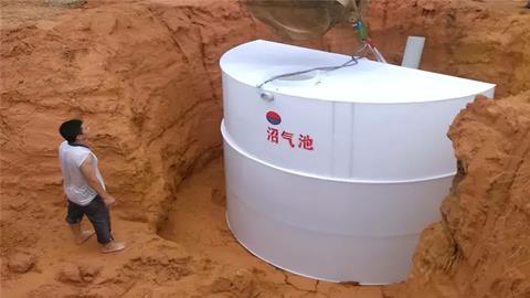 图片已经修建好的大型沼气池