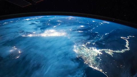 图片在外太空看地球