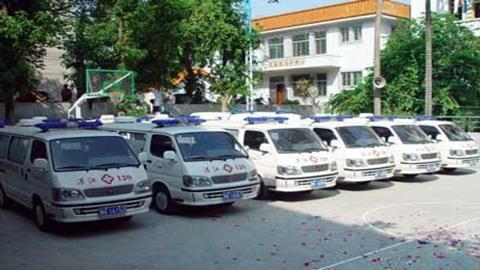 图片急救车