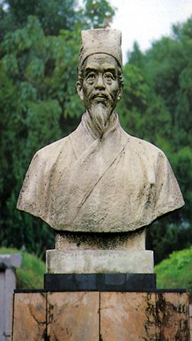 图片李时珍雕像