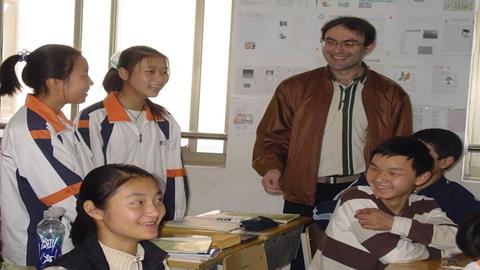 图片中学生活-交流