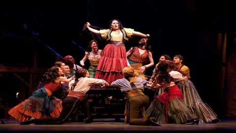 图片歌剧《卡门》服装