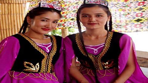 图片美丽的维吾尔族姑娘