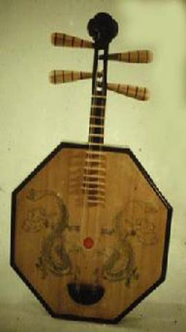 图片彝族月琴