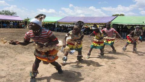 图片加纳人民载歌载舞