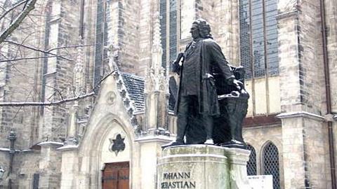 图片巴赫的雕像