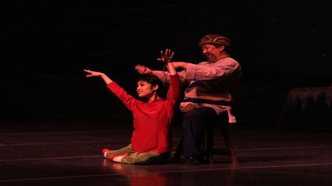 图片白毛女—喜儿和杨白劳