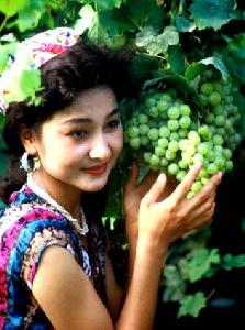 维吾尔族的姑娘
