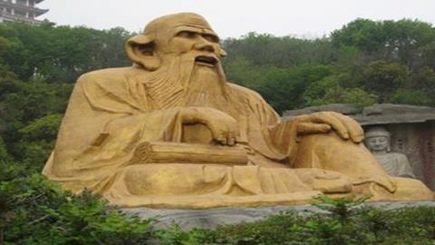 老子像